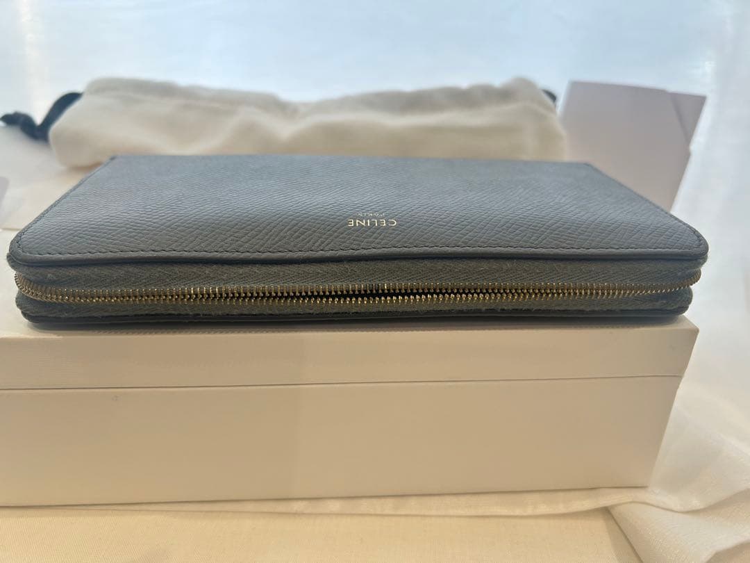 セリーヌ 長財布 ラージ ラウンドジップ グレー