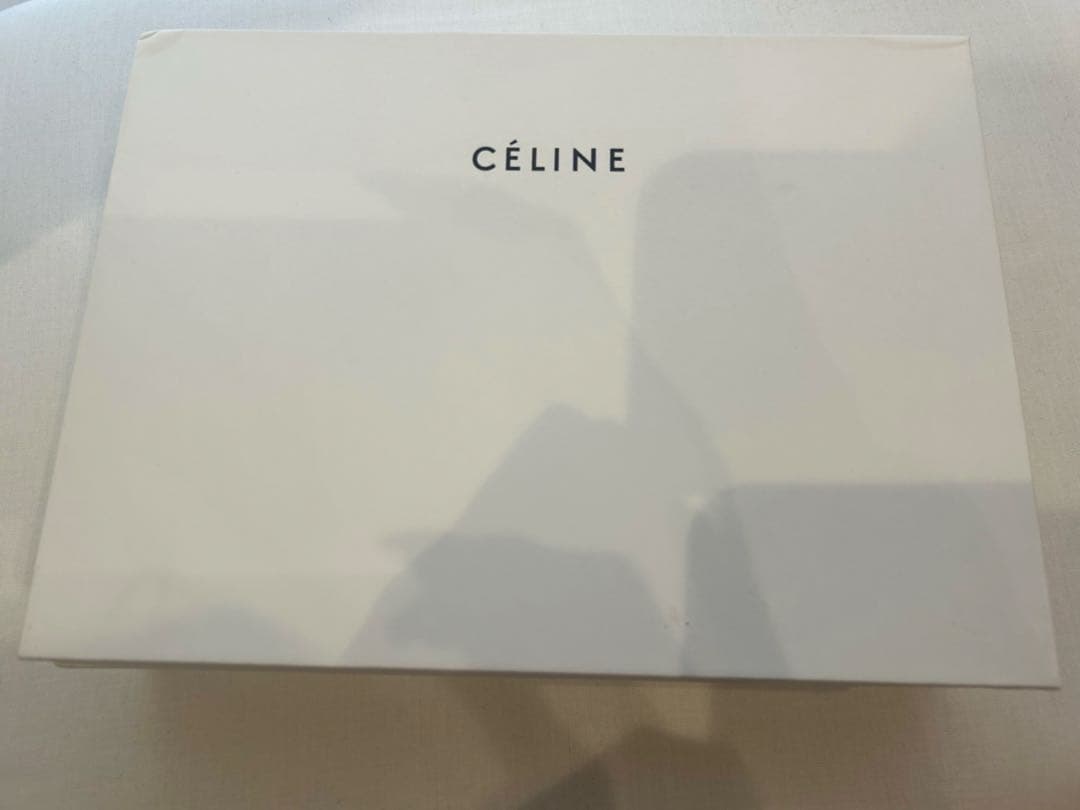 セリーヌ 長財布 ラージ ラウンドジップ グレー