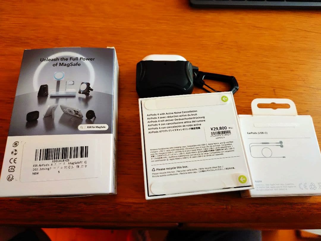 Apple AirPods 4 ANC＋EarPods＋airPodsケース