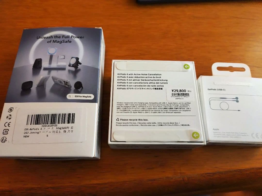 Apple AirPods 4 ANC＋EarPods＋airPodsケース