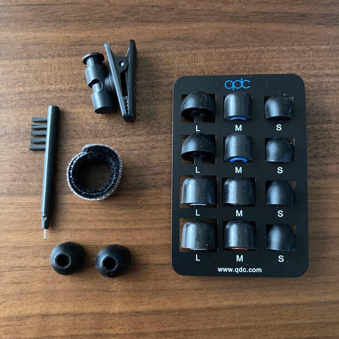 QDC FRONTIER Emerald ［有線モニターイヤホン]