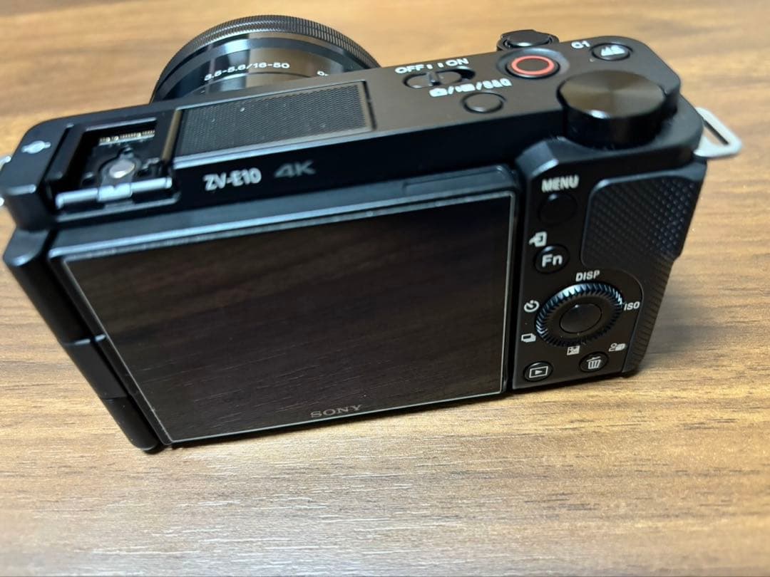SONY ZV-E10Y ミラーレスカメラ 本体 ダブルズームレンズキット