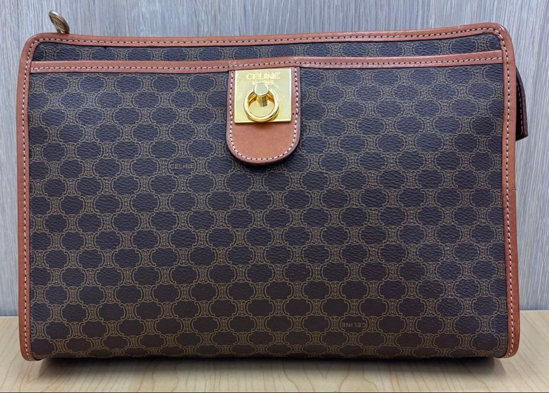 美品 CELINE セリーヌ マカダム クラッチバッグ ブラウン PVC