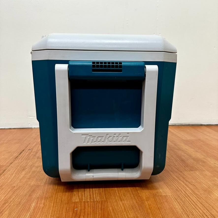 マキタ 充電式保冷温庫18V CW180D 本体のみ H26-01