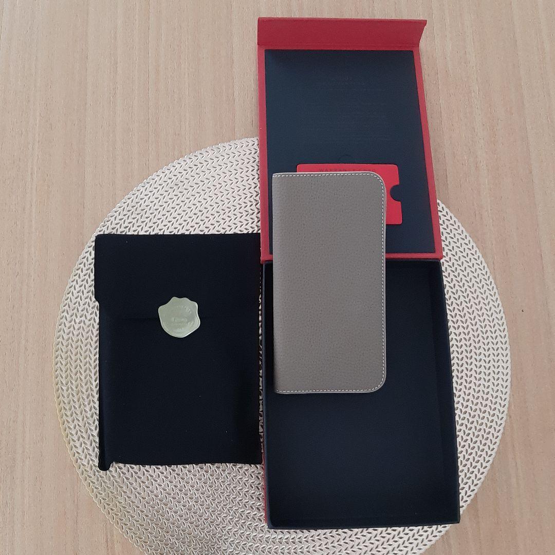 ボナベンチュラiPhone14Plusダイアリーケース　エトープ　シュリンクレザ