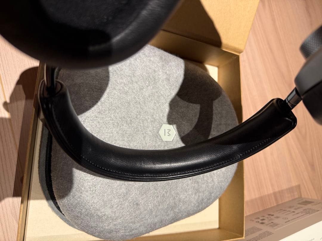 ヘッドホン MASTER & DYNAMIC MW75