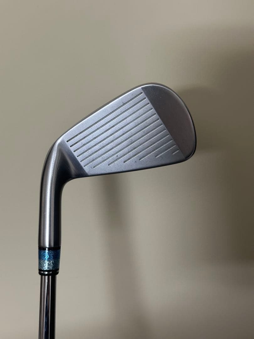 タイトリスト　712U (2・3・4番) 3本セット