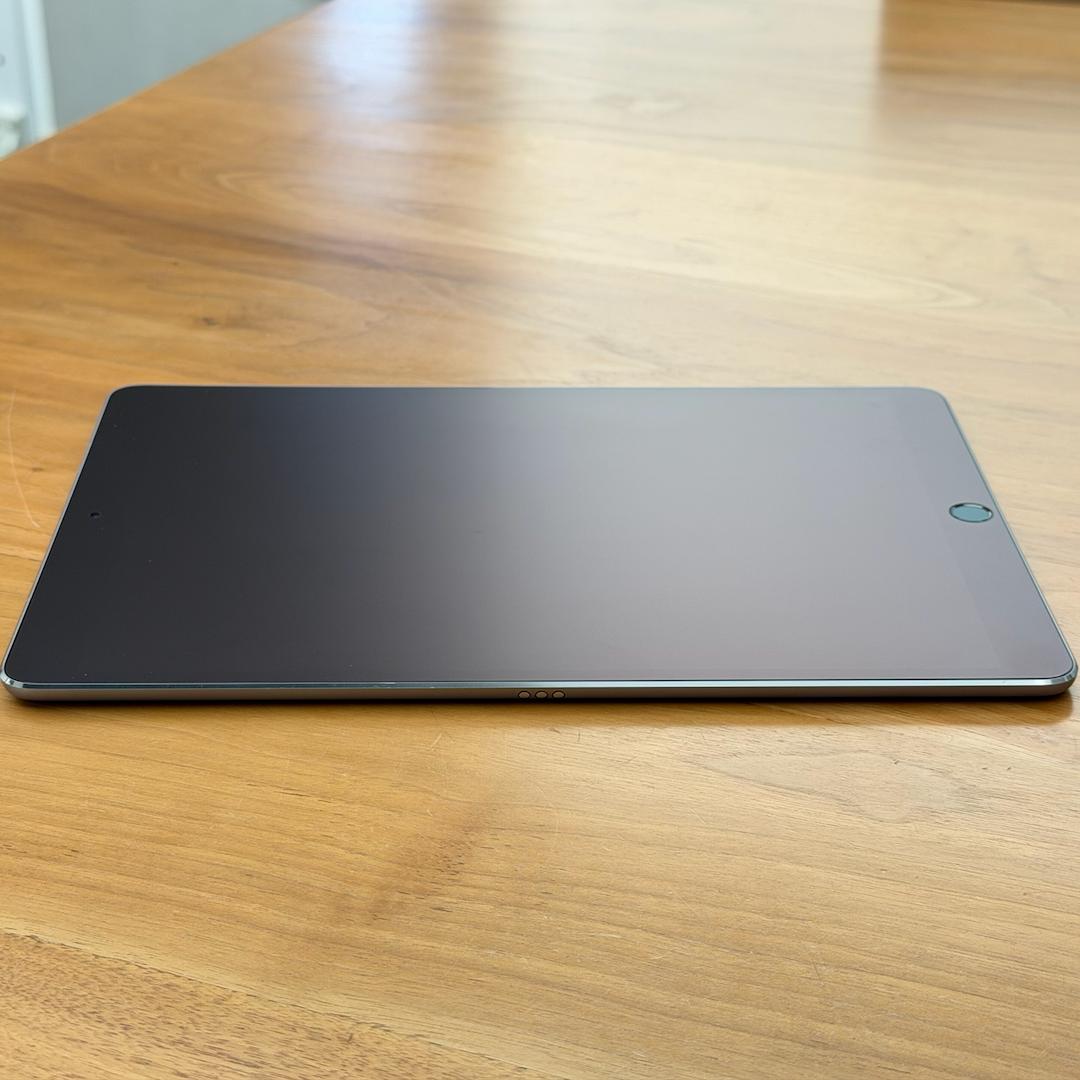 10.5インチiPad Pro Wi-Fi + Cellular 64GB