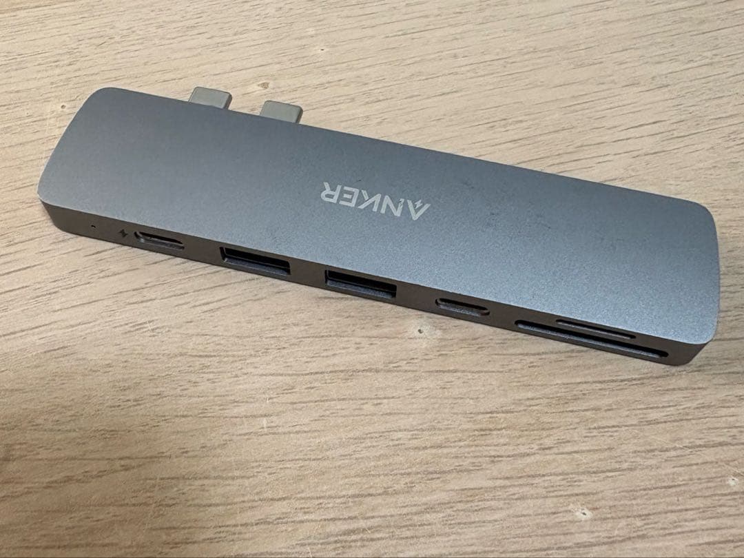 m1 macbook air RAM8GB SSD256GB ハブ付き