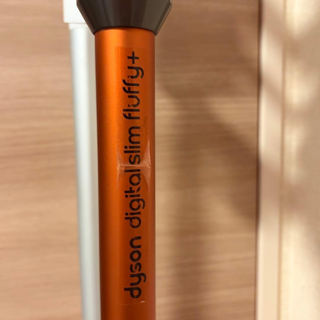 ダイソン コードレス掃除機 SV18FFCOM 2021年購入