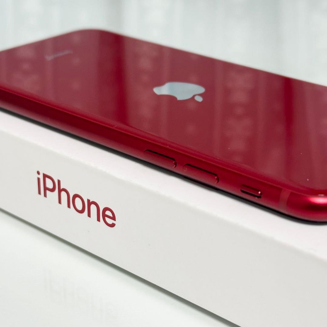 極美品　バッテリー最大容量85%　iPhone SE 第3世代 64GB