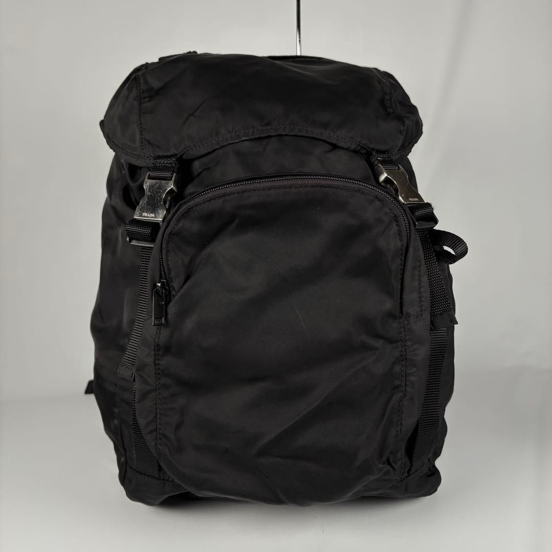 PRADA プラダ V135 三角ロゴ　リュック バックパック 黒　大容量