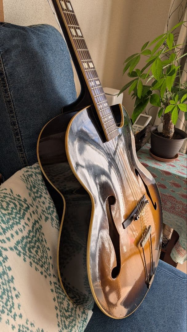 サンバースト アコースティックギター フルボディピックギターmontano昭和