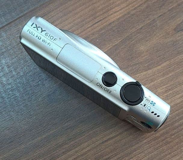 Canon　IXY610F　キャノン　付属品　保護フィルム　箱あり　動作確認済