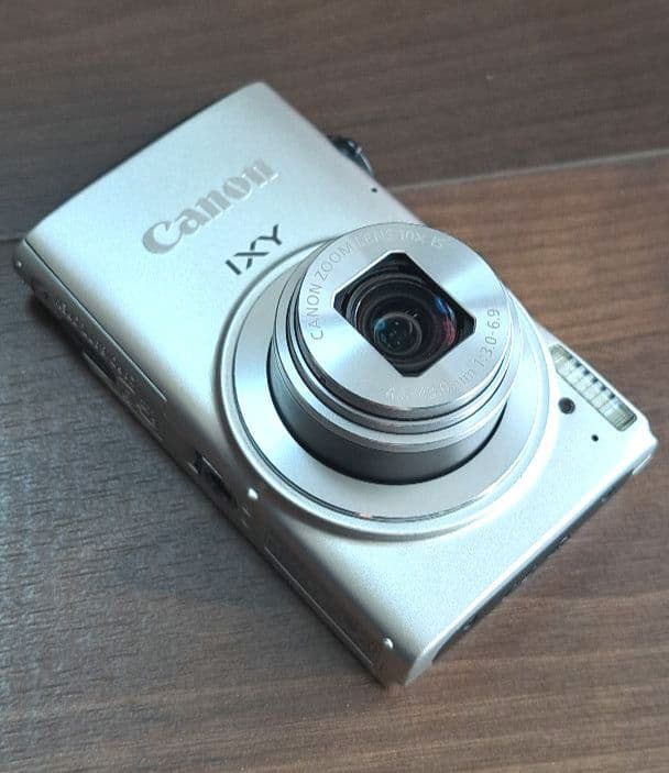 Canon　IXY610F　キャノン　付属品　保護フィルム　箱あり　動作確認済