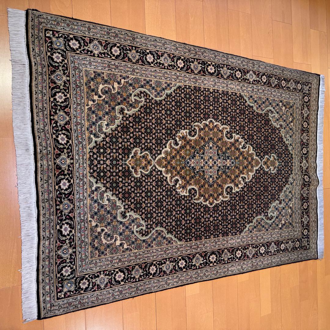 ペルシャ絨毯 アンティーク・タブリーズ製 105×150cm