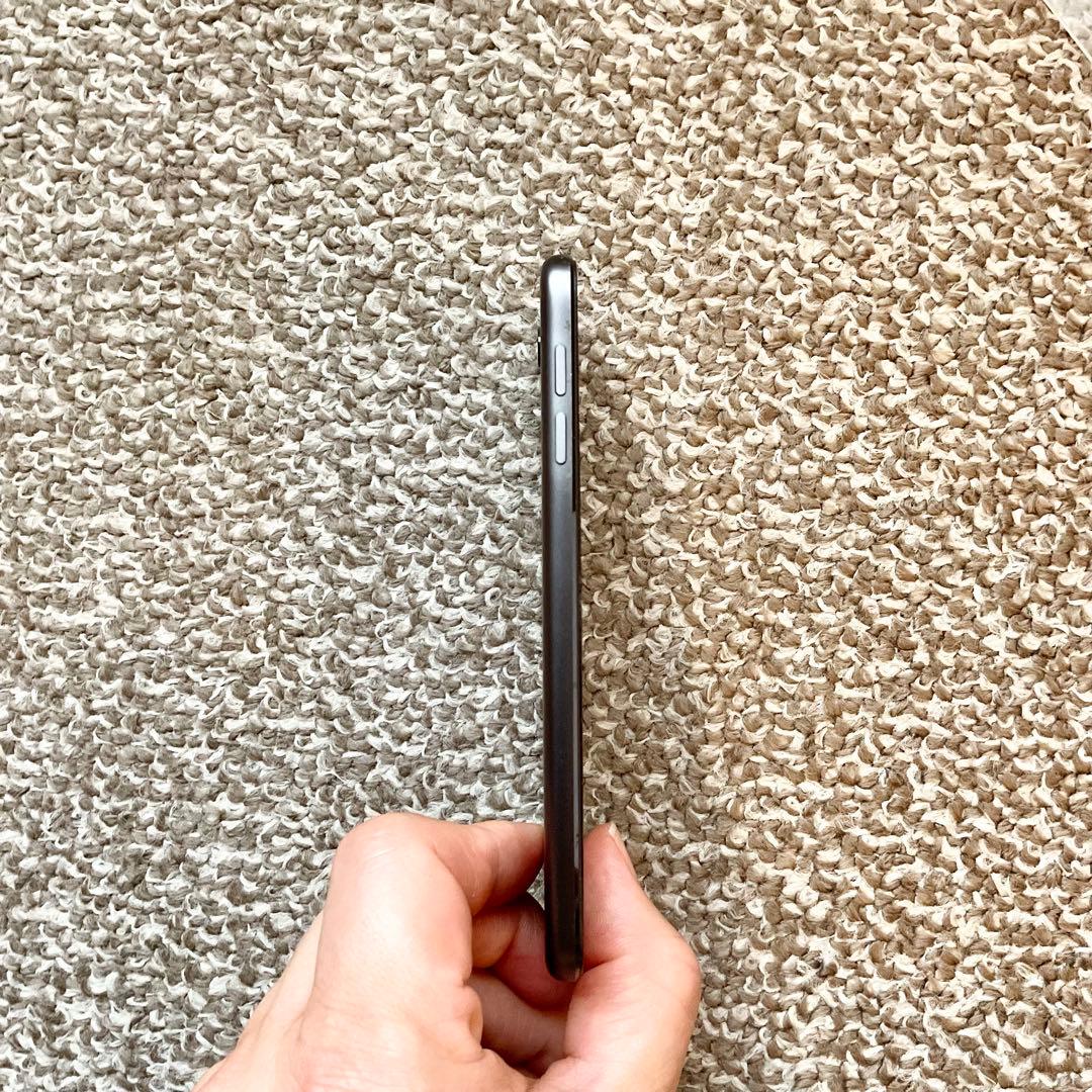 iPod touch 第6世代128GB Apple アップル アイポッド本体u