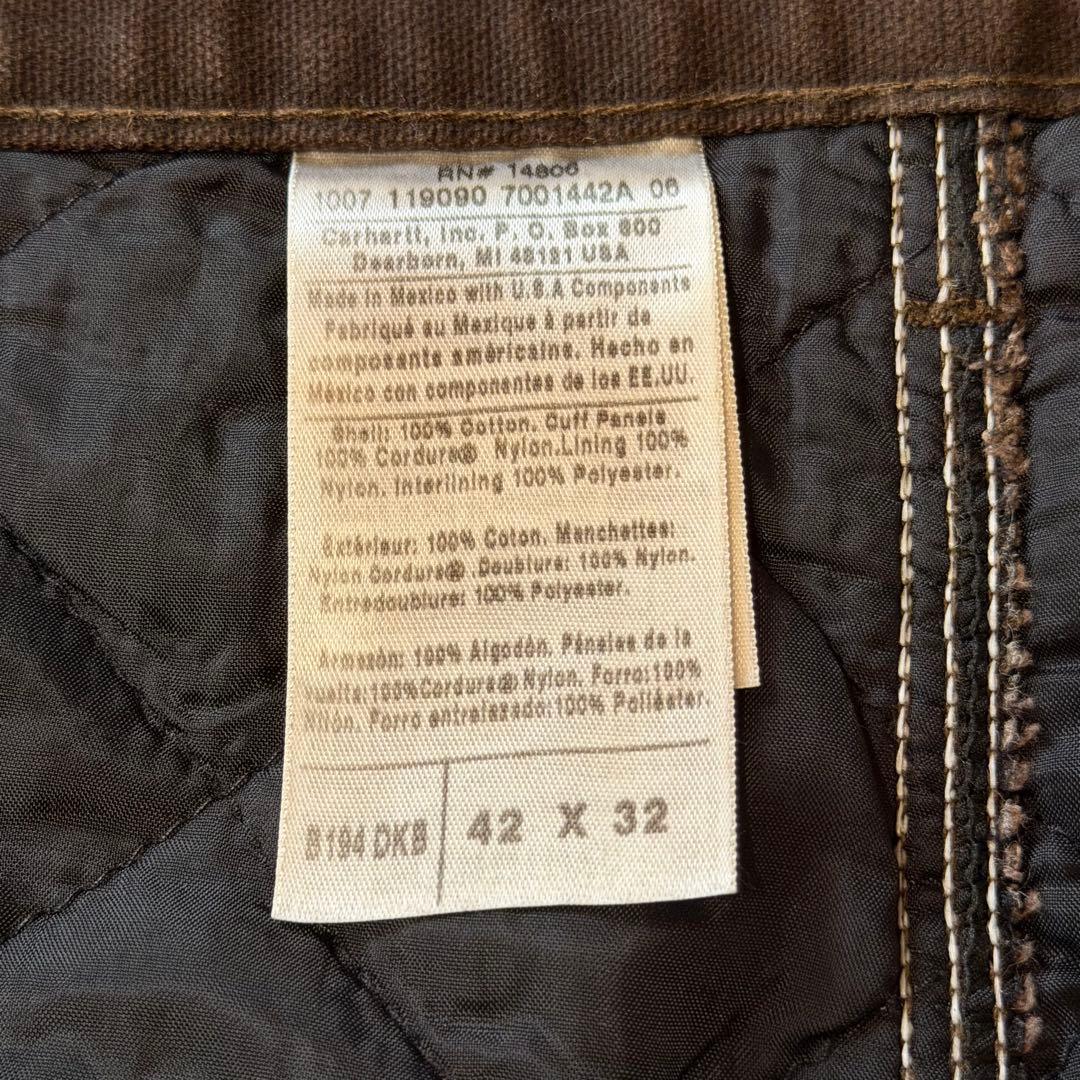 【カーハート】ダブルニー　ワークパンツ　42×32 極太　裏地キルティング j