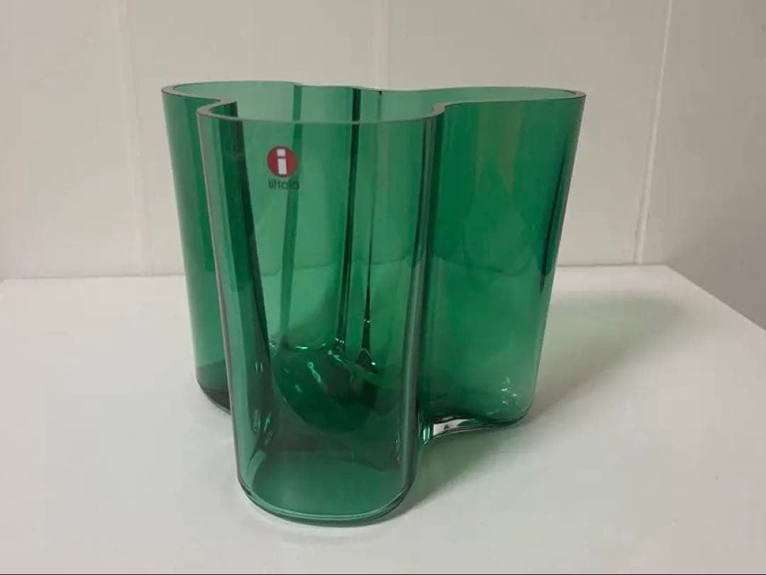 イッタラアアルトベース120mmエメラルド廃盤色aalto