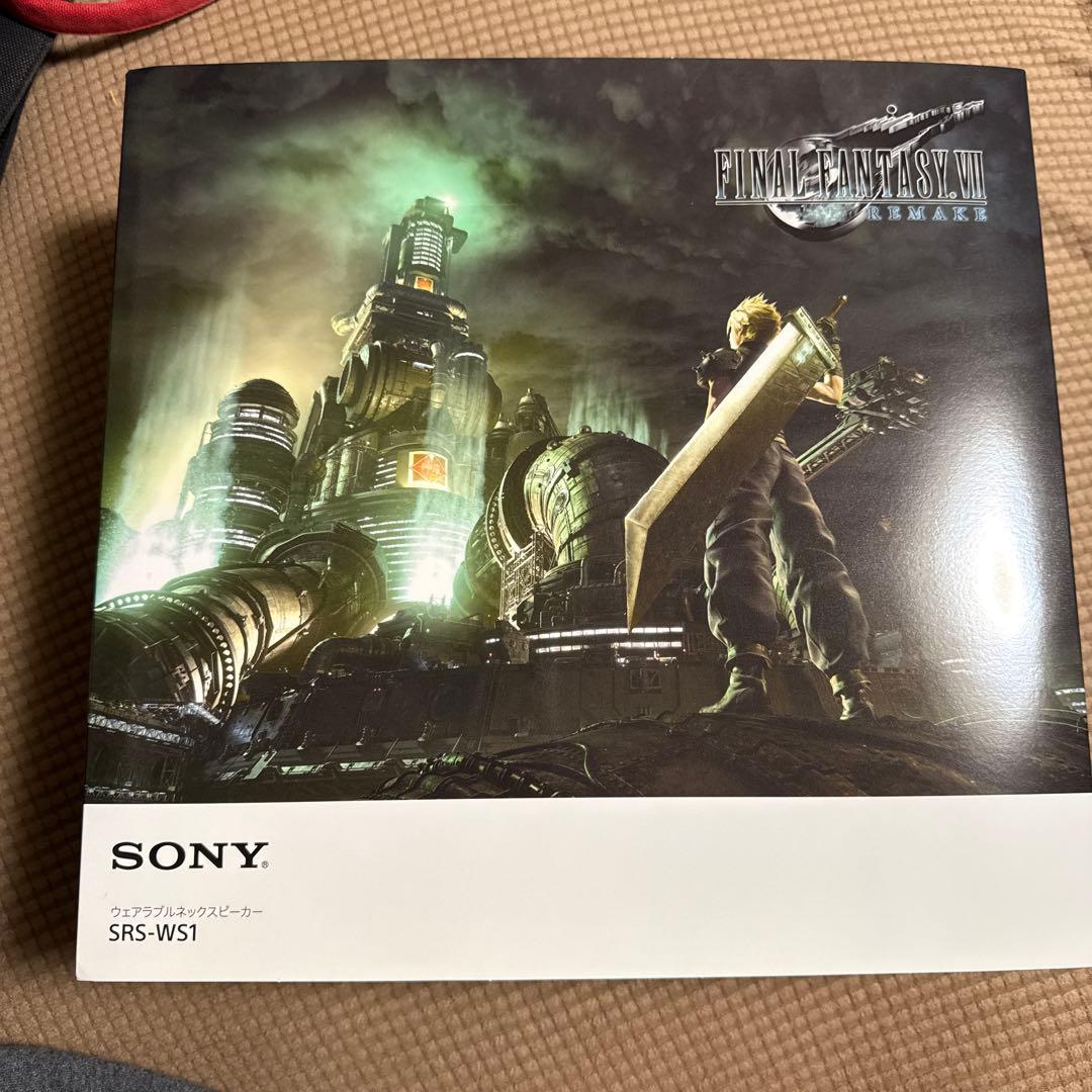 ウェアラブルネックスピーカー　FF7限定モデル