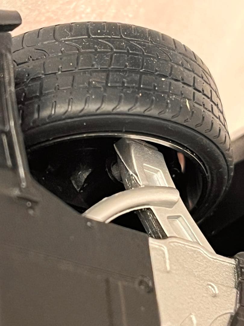 オートアート 1/18 アストンマーチン ヴァンキッシュ