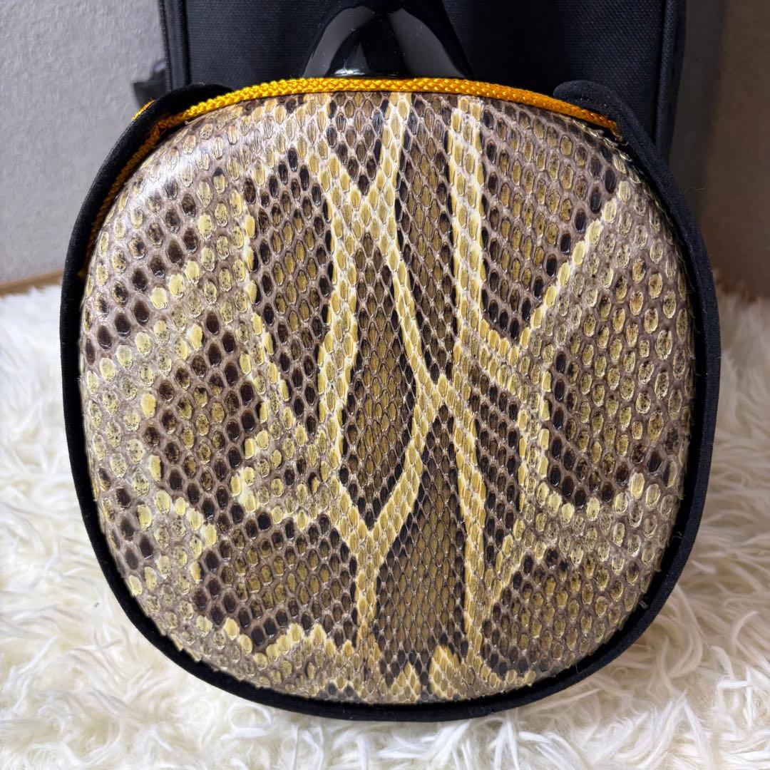 【極美品】沖縄三線 蛇皮 本革 民謡楽器 民謡 和楽器 三線 付属品多数