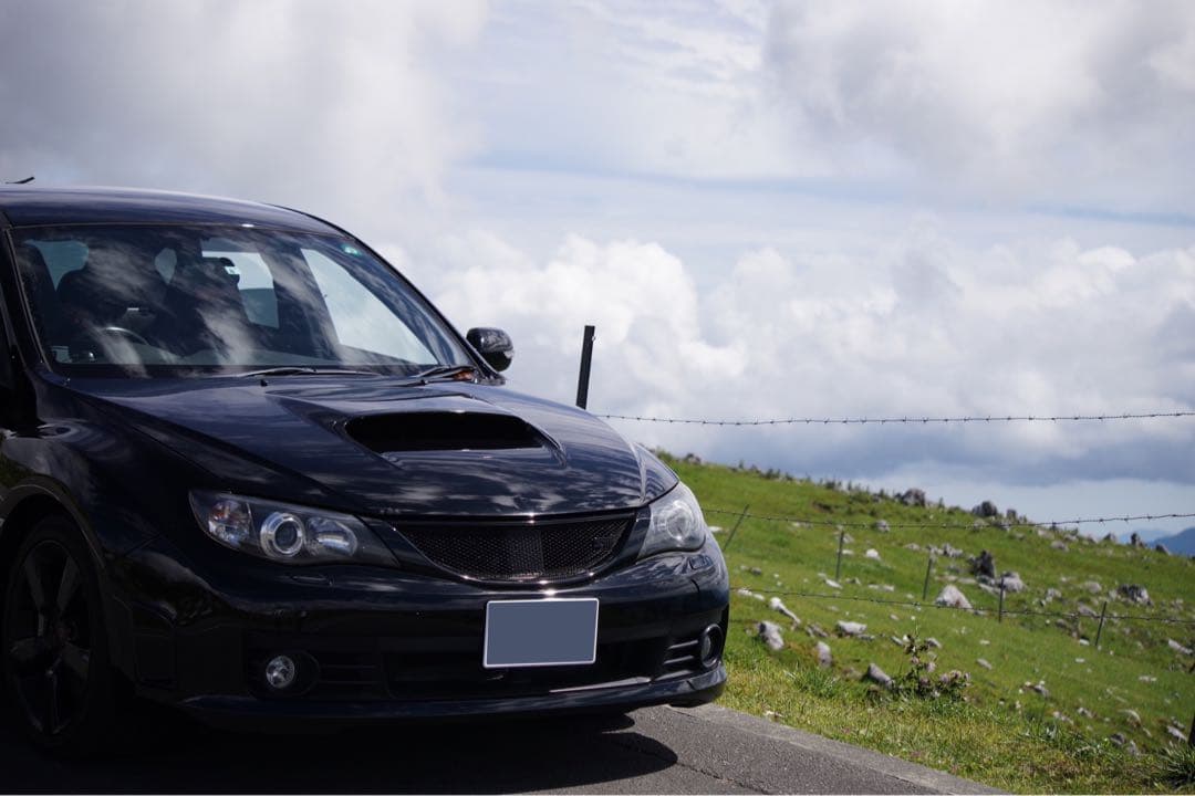 GRB(前期)STI ブラック フロントバンパーグリル