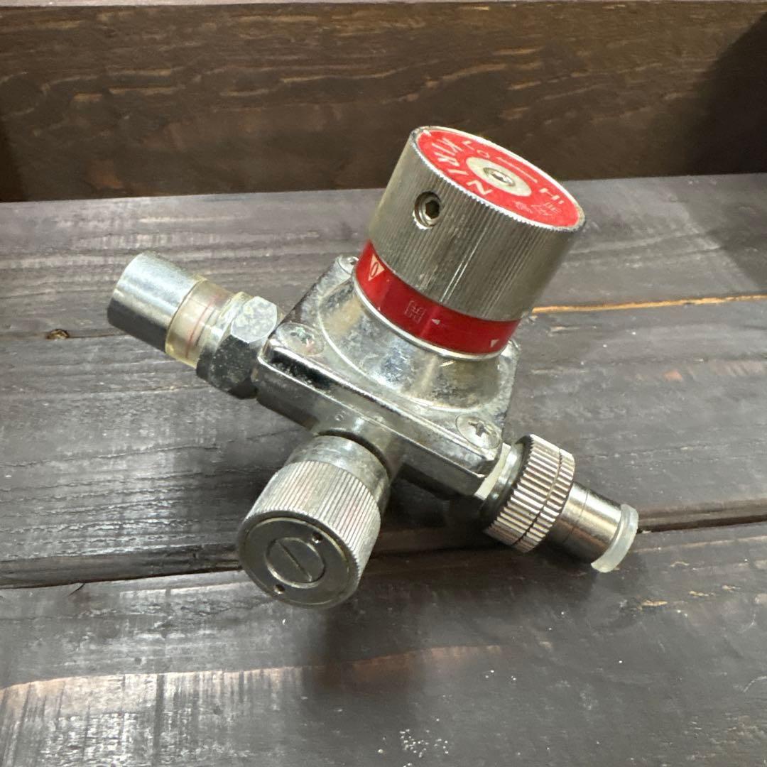 ガス圧力調整器（ガスレギュレーター）KIRIN（キリン）製