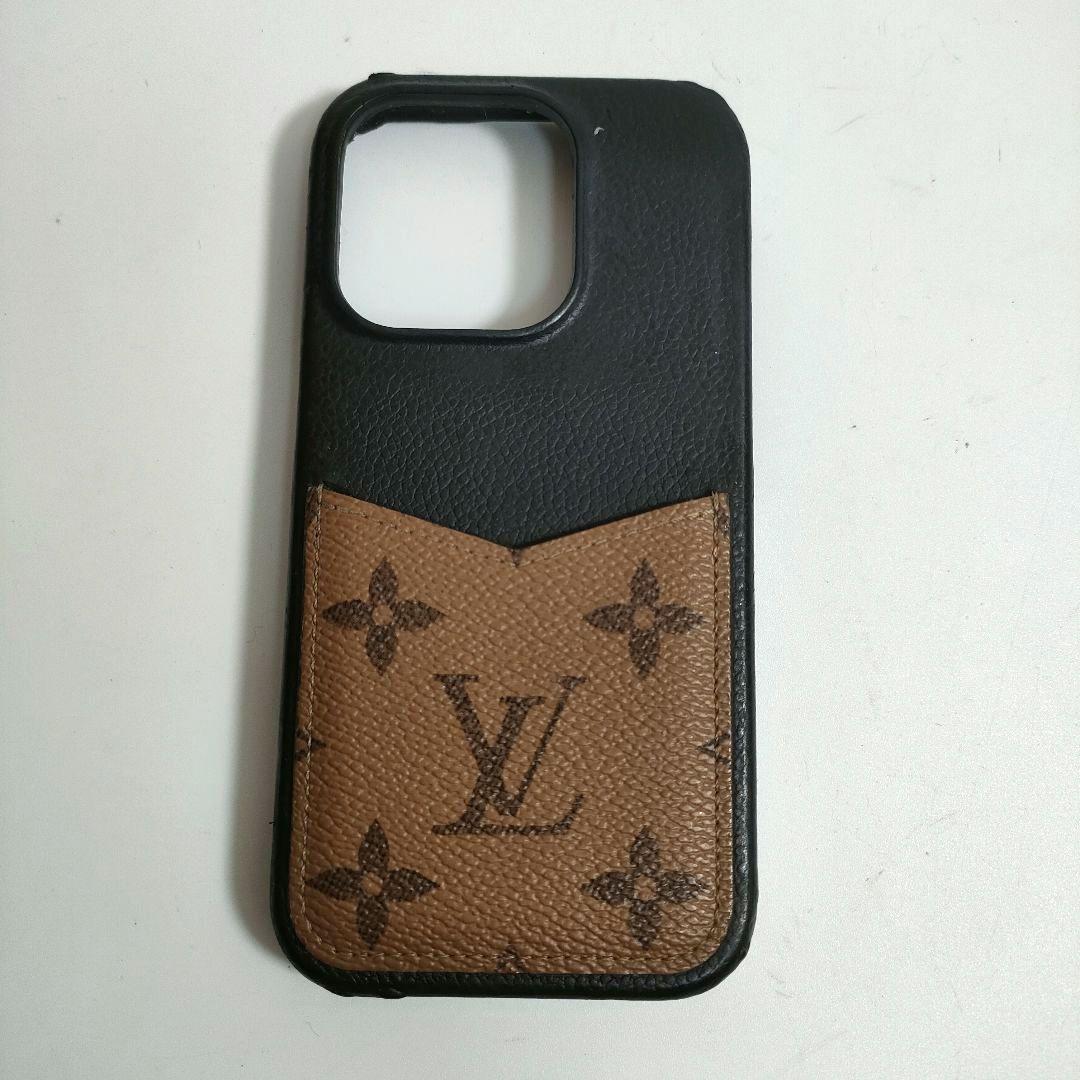 ルイヴィトン iPhone バンパー 15 PRO M82889 モノグラム