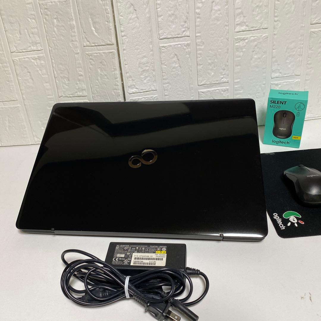 Windows11 オフィス付きRYZEN7 SSD256GB 富士通ノートPC