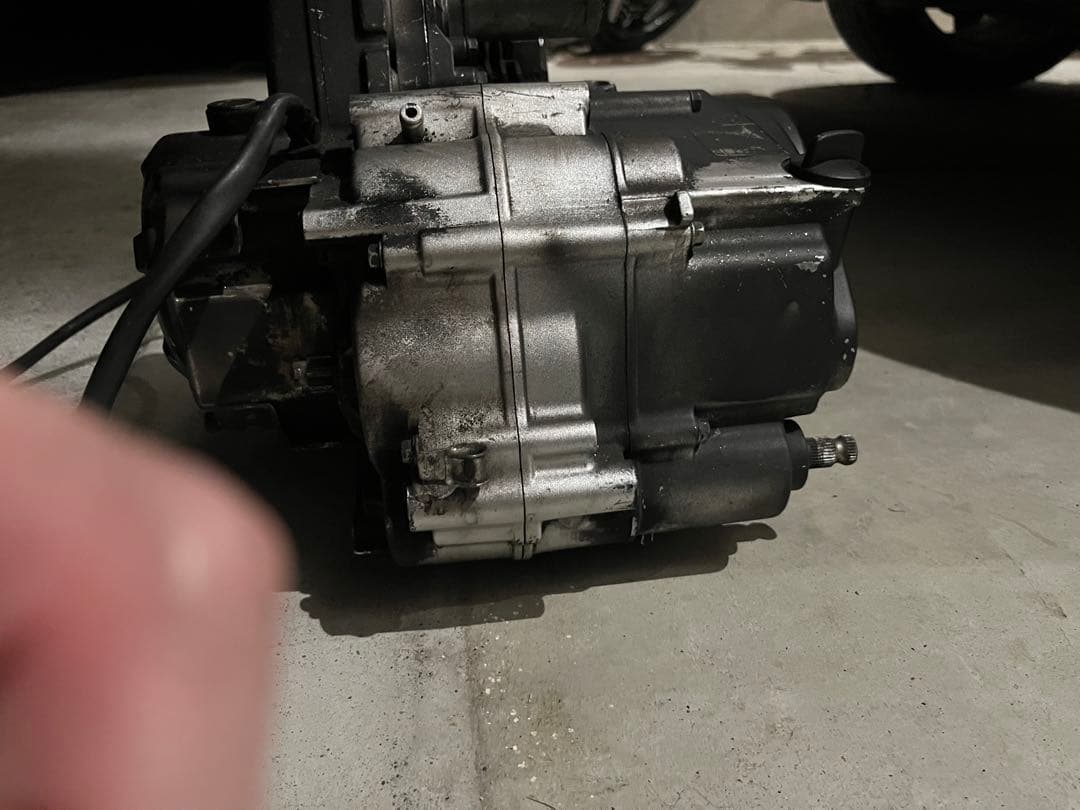 カブ系横型中華エンジン　ゾンシェン？製