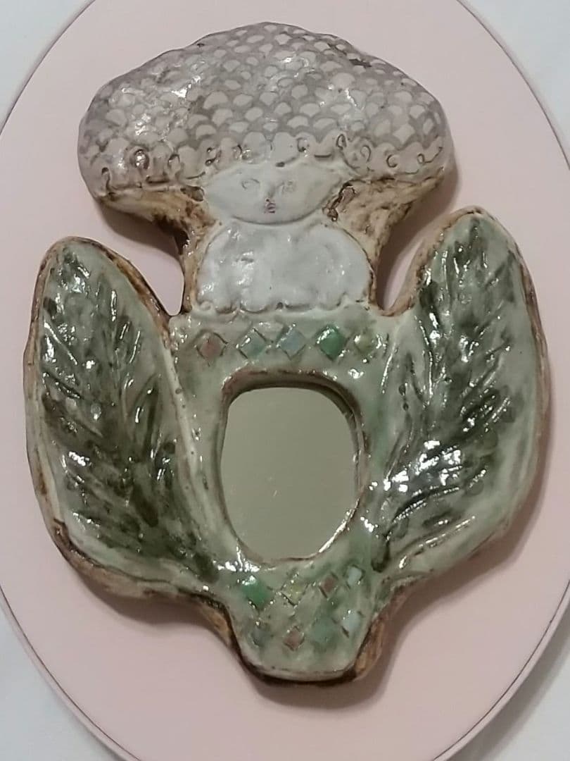 ♡ミシャコシャ壁掛けミラーピンク髪の可愛い女の子作家陶器作家置物作家ぬいぐるみ