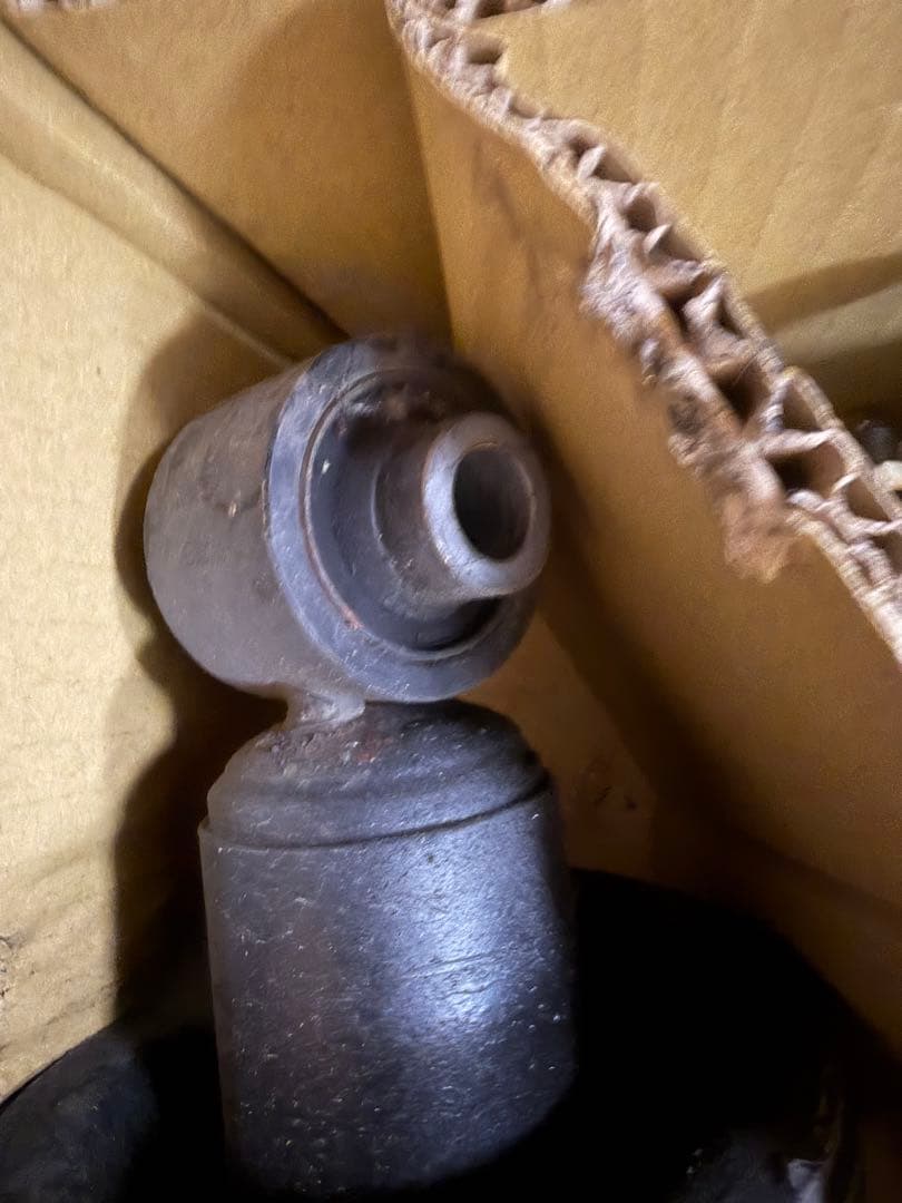 210系クラウン純正サス