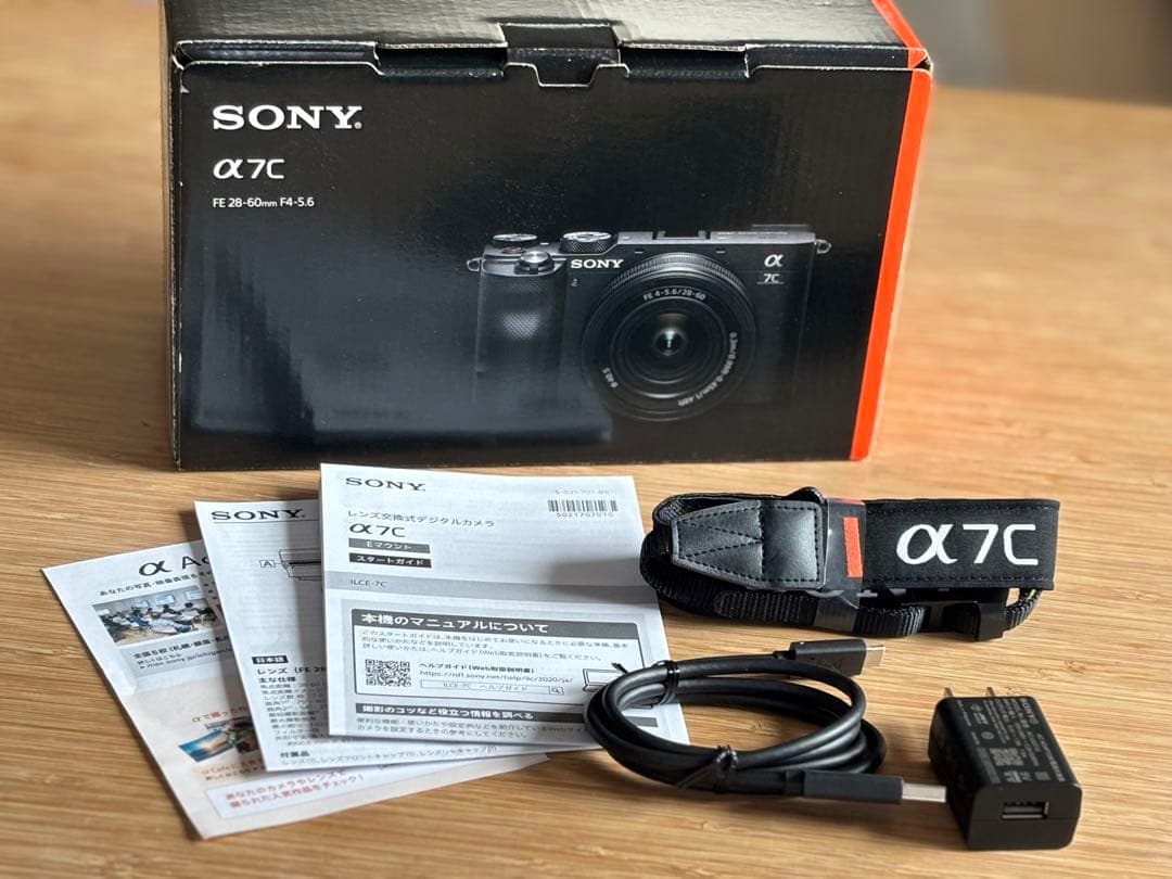 SONY α7C フルサイズミラーレス一眼 （予備バッテリー付）