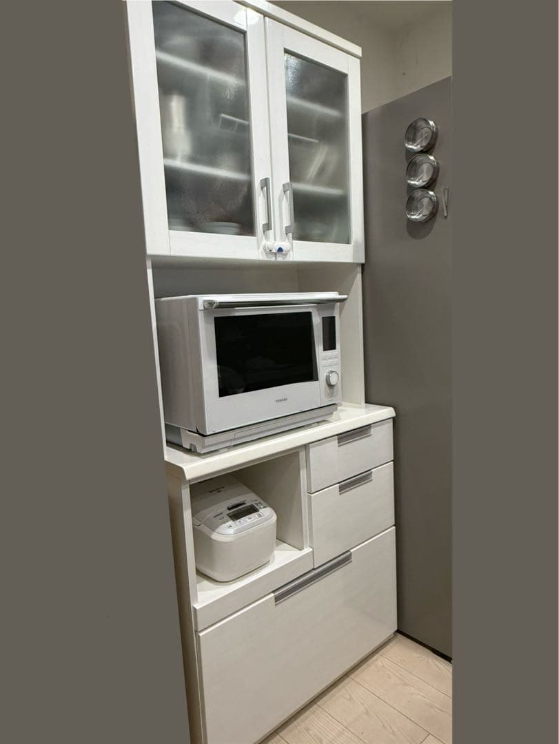 【8月8日まで】ニトリ製キッチンボード.食器棚.幅80