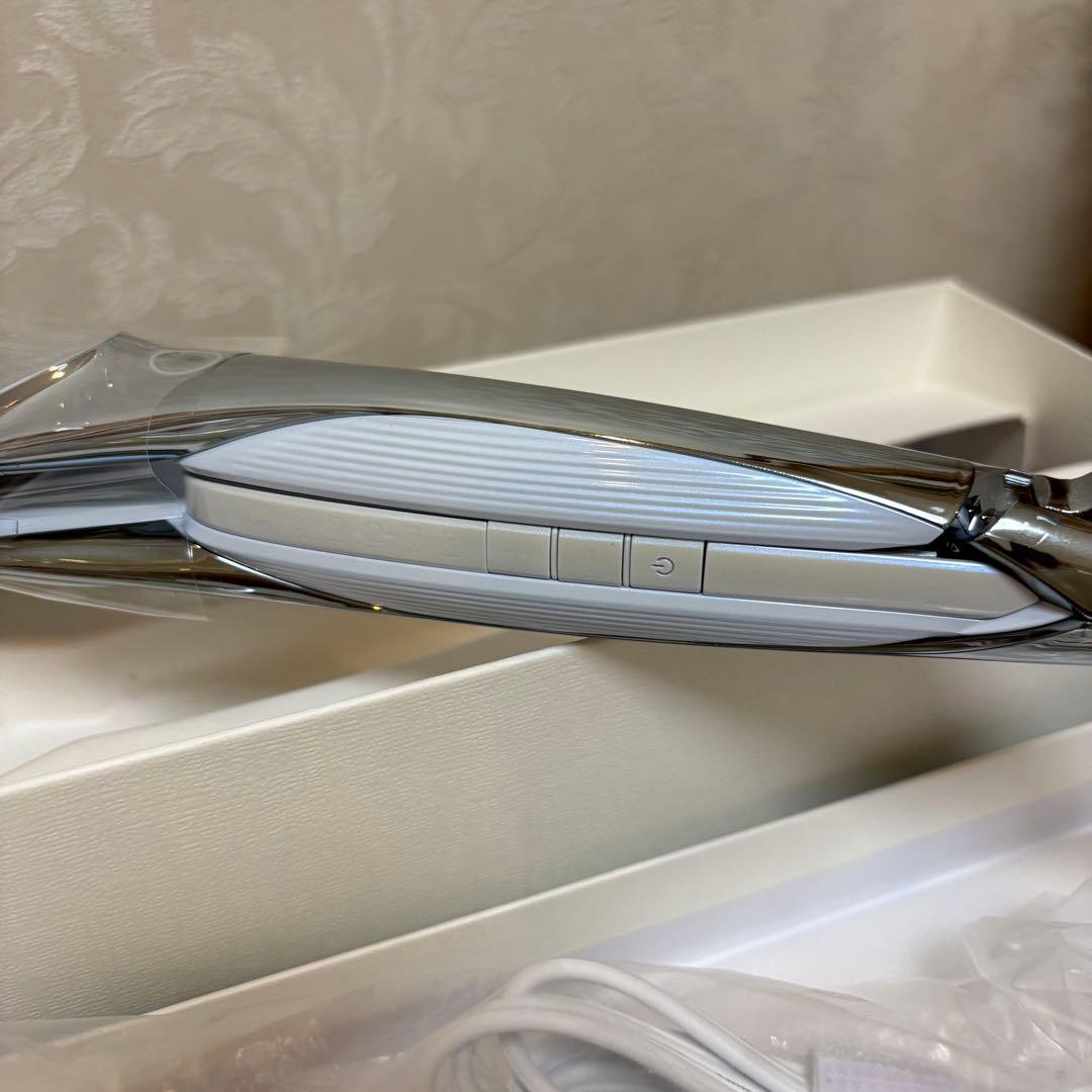 ReFa リファ　パワーストレートアイロン　プロ　ホワイト⭐︎新品未使用