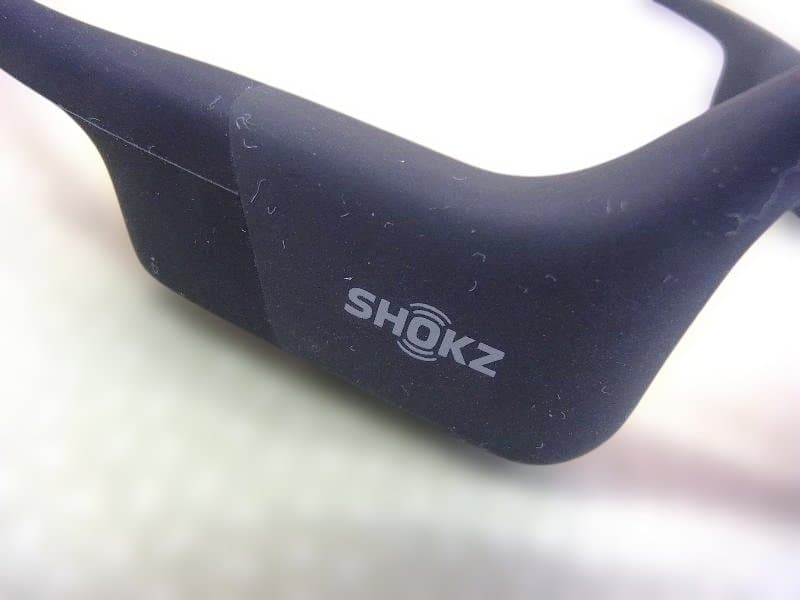 【極美品】骨伝導イヤホン 黒 ショックス ShokzOpenRun S803