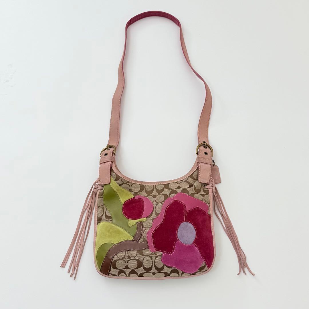バッグ Coach Fringe Flower Applique Pink Bag