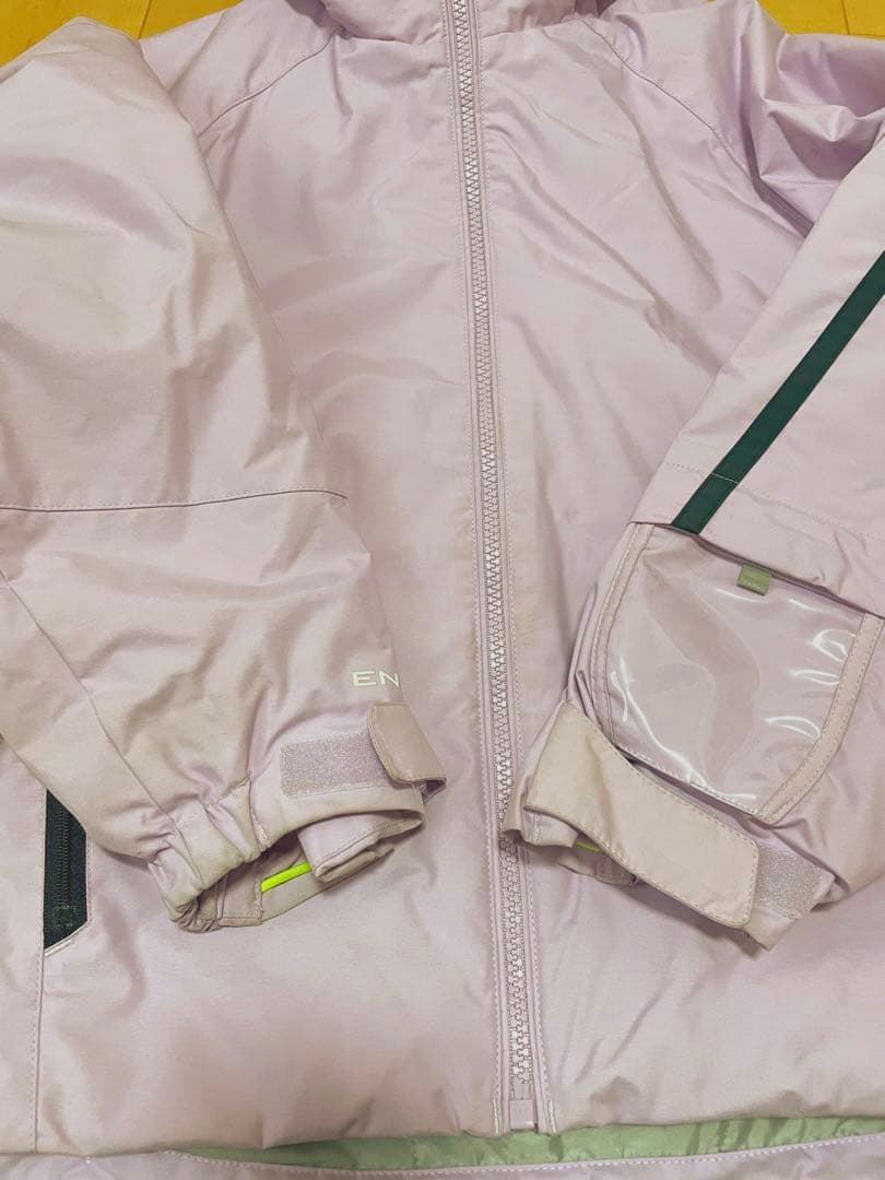 DESCENTE キッズスキーウェア　140cm 調整可