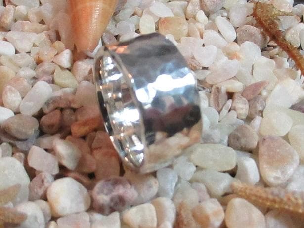 ★手作り★シルバー９５０槌目柄特太リング２６.５号