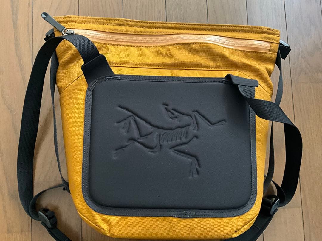 バッグ Arro8 Shoulder bag