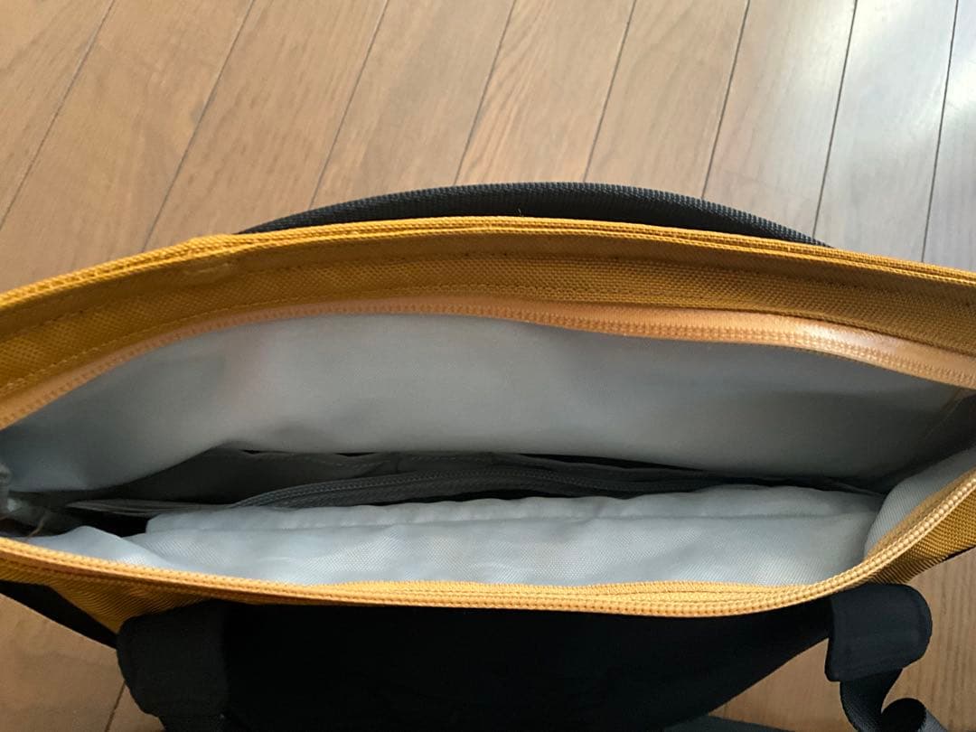 バッグ Arro8 Shoulder bag