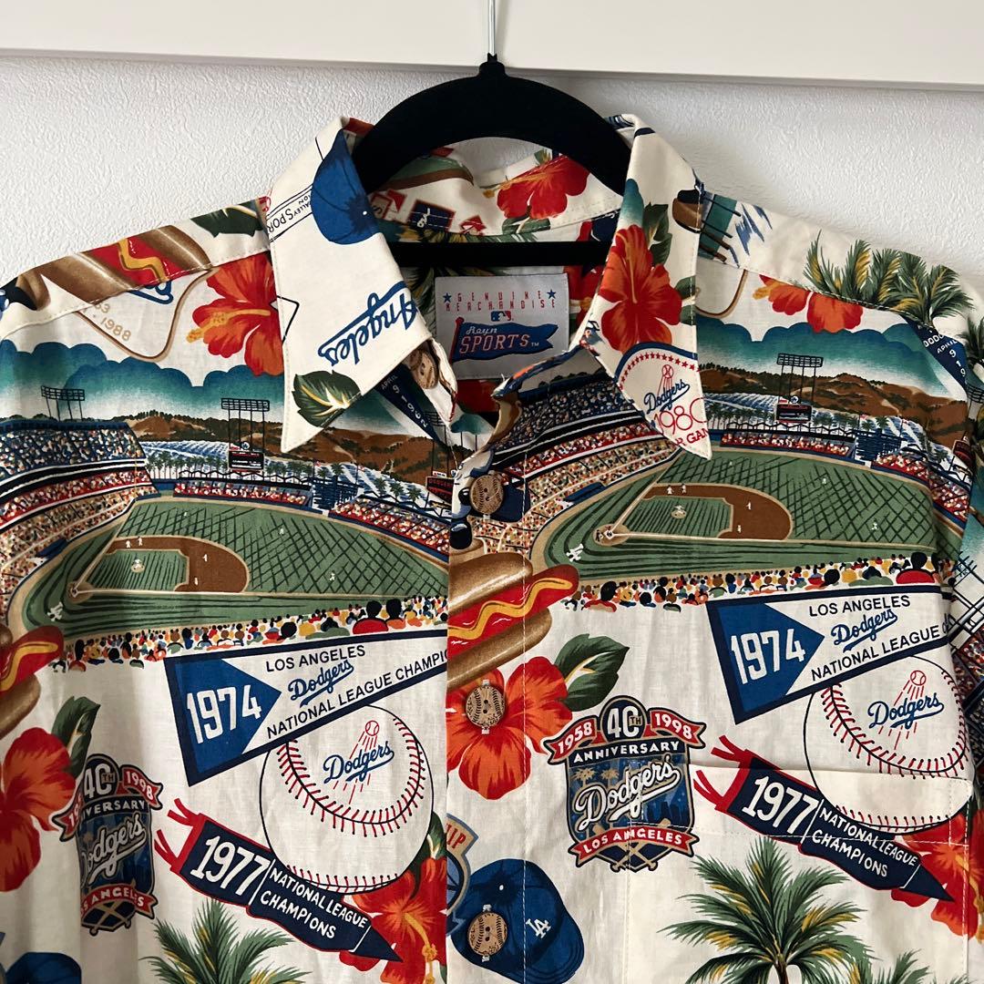 な*ー様 ドジャース　半袖シャツ