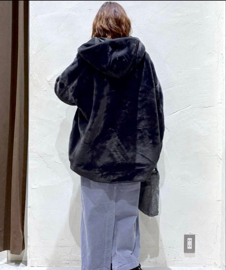 完売品新品タグ付[MODE NORM CORE] ベルベットファーフードブルゾン