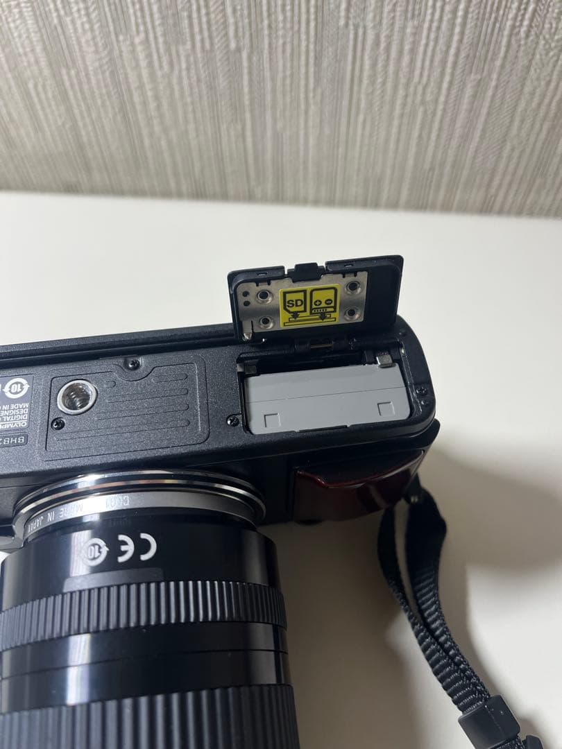 TAMRON 14-150mm F3.5-5.8マイクロフォーサーズ＋カメラ本体