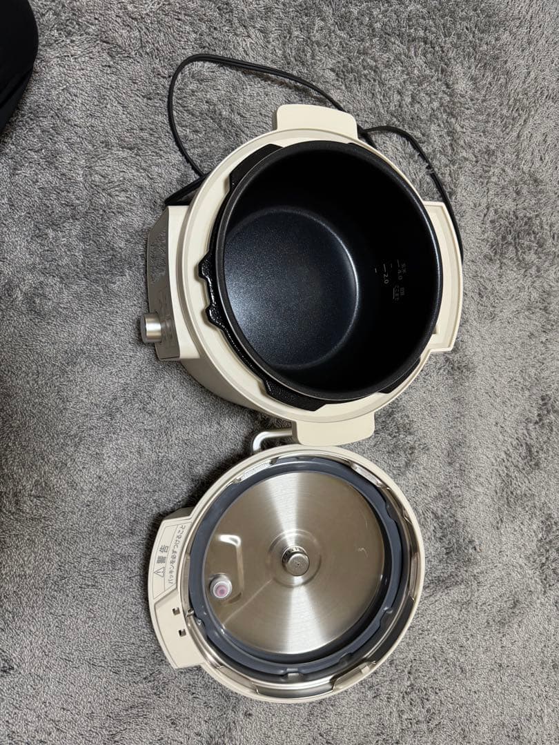 アイリスオーヤマ 電気圧力鍋　アイボリー PMPC-MB3-C