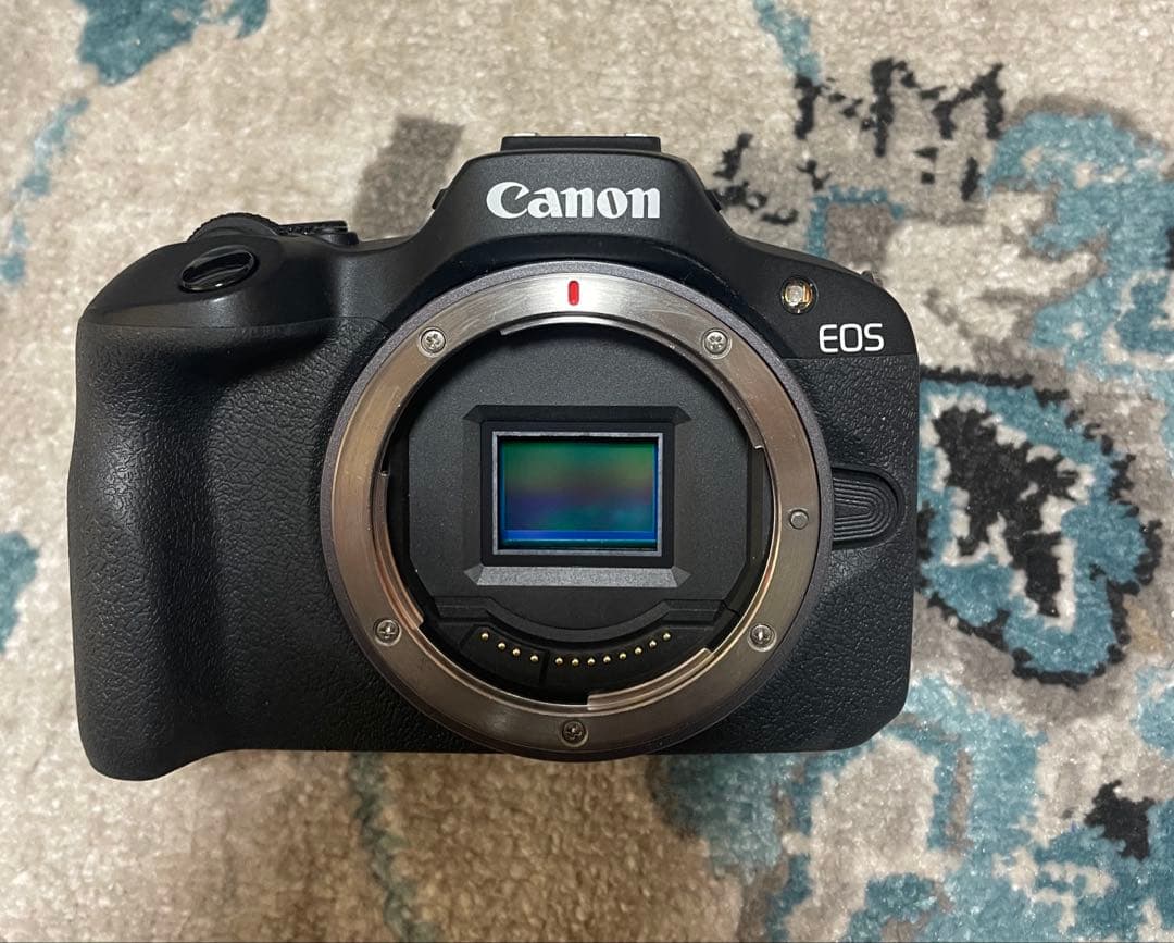 Canon EOS R100 ミラーレス一眼 本体