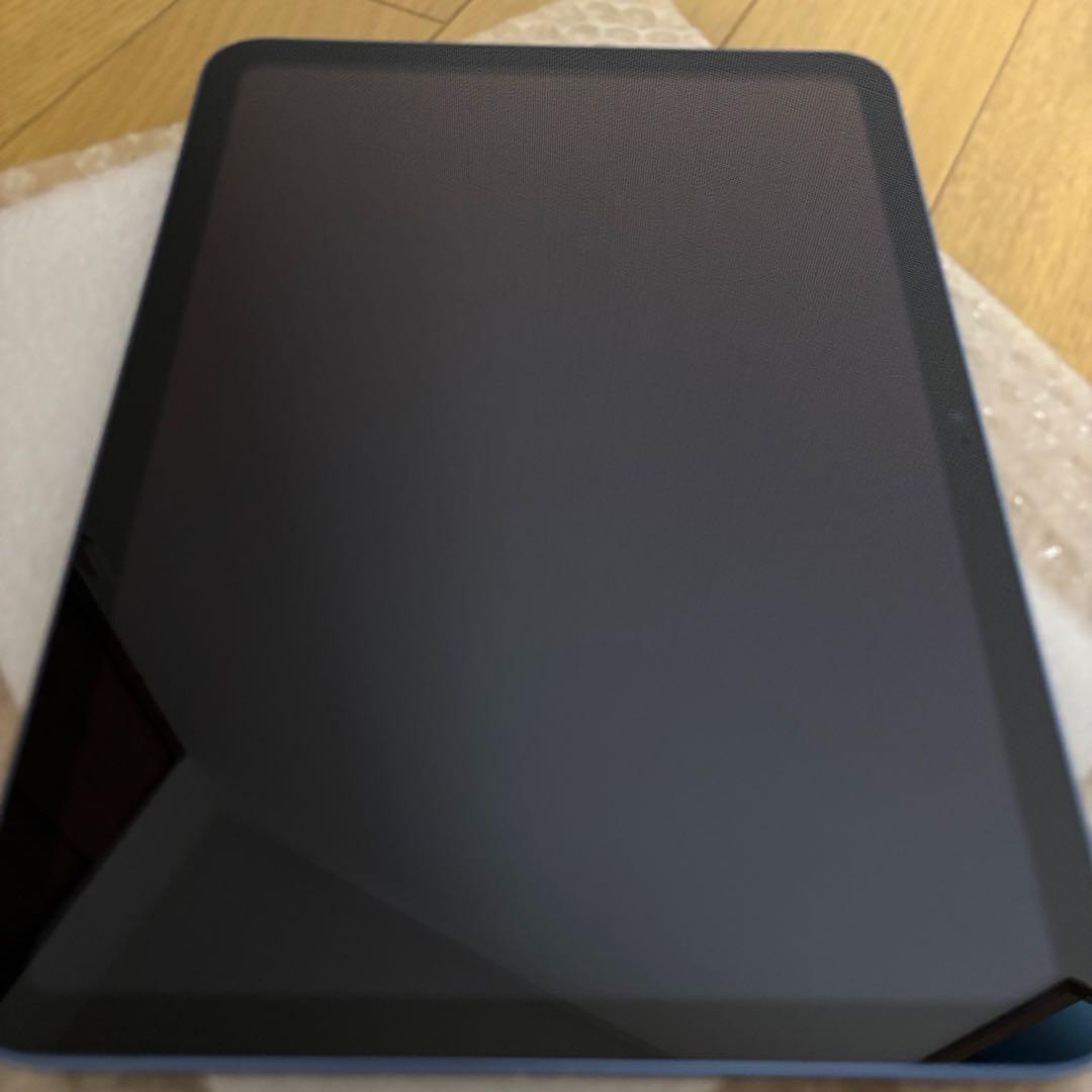 【付属品未使用】iPad 第10世代　64GBブルー