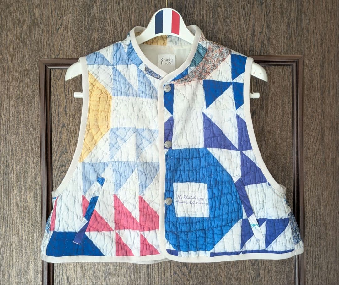 ロドリリオン　パディングベスト