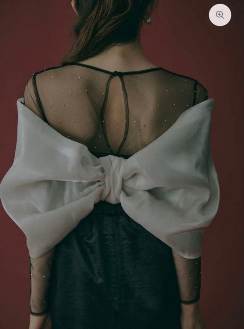 エクミール　RIBBON TIGHT DRESS